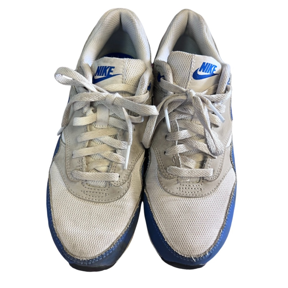 Kids Blue and White Nike AIR Tennis Shoe Sneaker Size 4.5